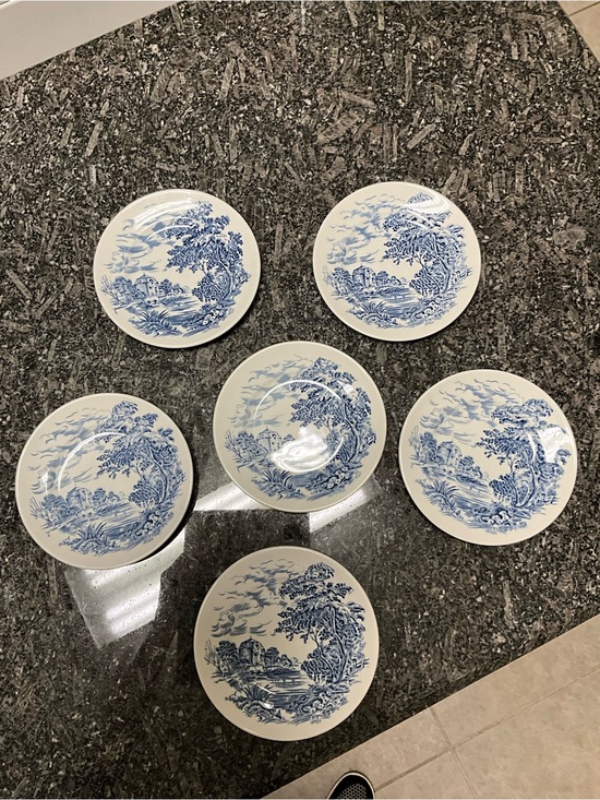 Wedgwood Other - Wedgwood blue and white bread and butter plates